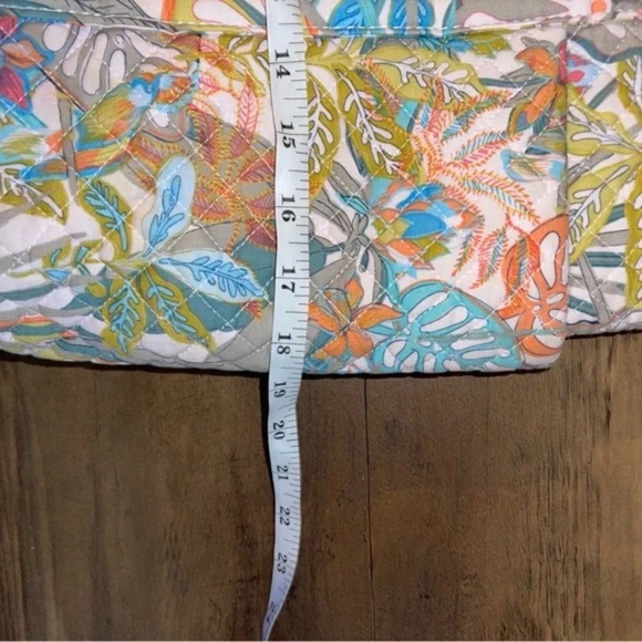 Vera Bradley Rain Forest Canopy Iconic Large Quilted Travel Commuter Tote Bag - Picture 11 of 12